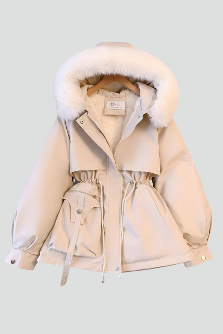 Women's short quilted hooded parka jacket for autumn and winter