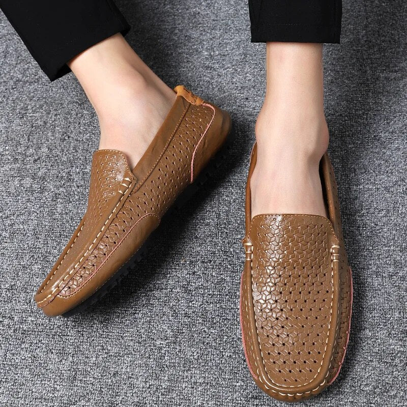 https://cdn.shopify.com/s/files/1/0998/9200/3147/files/mens-leather-loafers-damiano-blue-1-6-state_of_style-11.jpg?v=1766842363