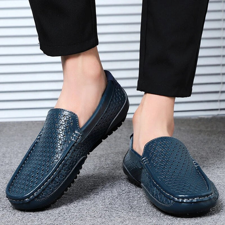 https://cdn.shopify.com/s/files/1/0998/9200/3147/files/mens-leather-loafers-damiano-blue-1-6-state_of_style-2.jpg?v=1766842367