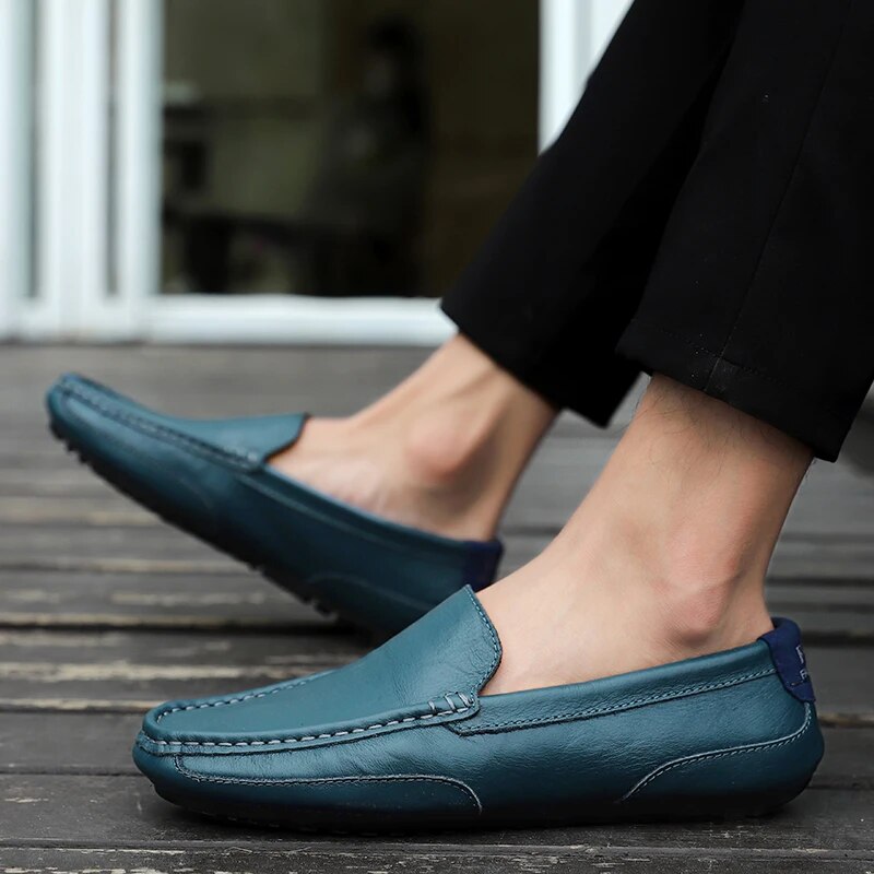 https://cdn.shopify.com/s/files/1/0998/9200/3147/files/mens-leather-loafers-damiano-blue-1-6-state_of_style-21.jpg?v=1766842361