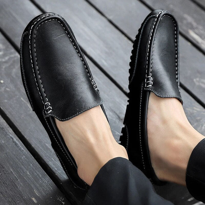 https://cdn.shopify.com/s/files/1/0998/9200/3147/files/mens-leather-loafers-damiano-blue-1-6-state_of_style-26.jpg?v=1766842362