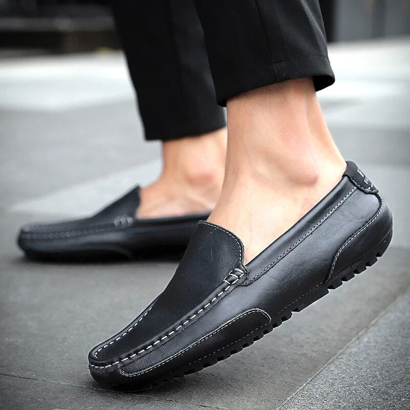 https://cdn.shopify.com/s/files/1/0998/9200/3147/files/mens-leather-loafers-damiano-blue-1-6-state_of_style-27.jpg?v=1766842363