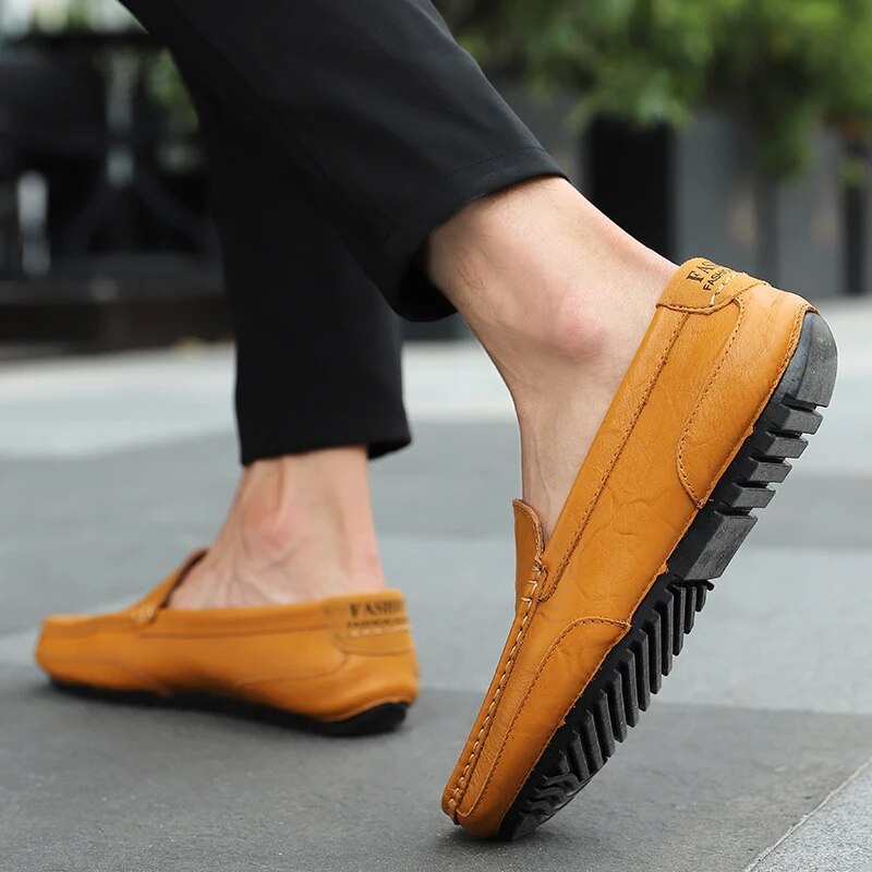 https://cdn.shopify.com/s/files/1/0998/9200/3147/files/mens-leather-loafers-damiano-blue-1-6-state_of_style-31.jpg?v=1766842361