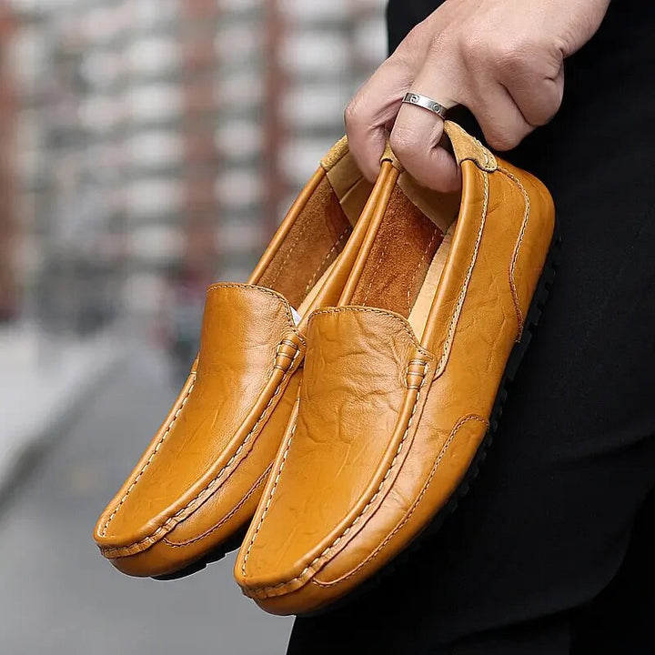 https://cdn.shopify.com/s/files/1/0998/9200/3147/files/mens-leather-loafers-damiano-blue-1-6-state_of_style-33.jpg?v=1766842367