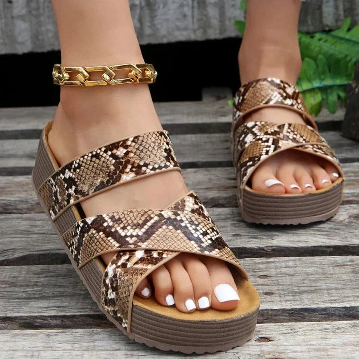 Elaiza - Comfortable Women's Sandals with Thick Sole for a Trendy Casual Look