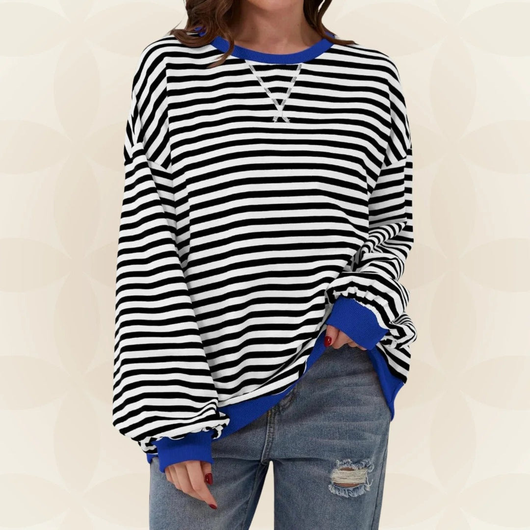 Women's oversized knit sweater for fall, with a loose, casual fit for everyday wear
