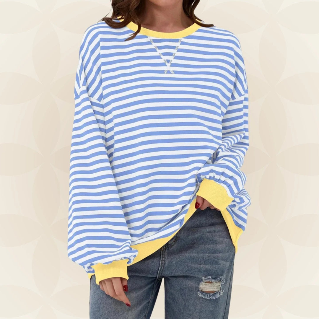 Women's oversized knit sweater for fall, with a loose, casual fit for everyday wear