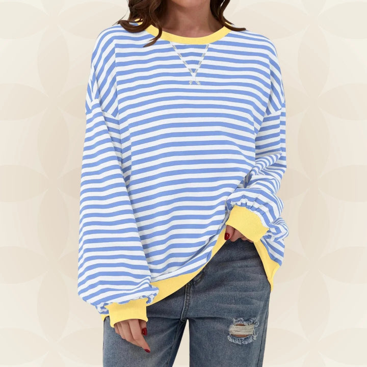 Women's oversized knit sweater for fall, with a loose, casual fit for everyday wear