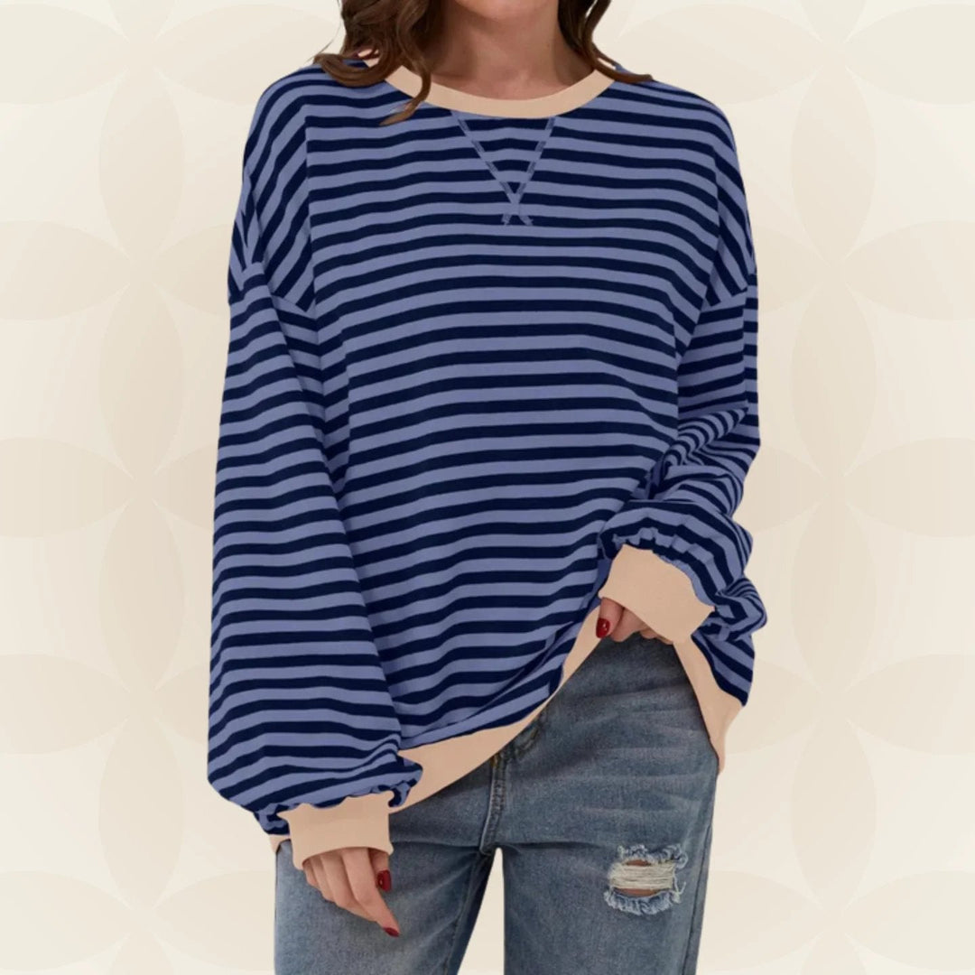 Women's oversized knit sweater for fall, with a loose, casual fit for everyday wear