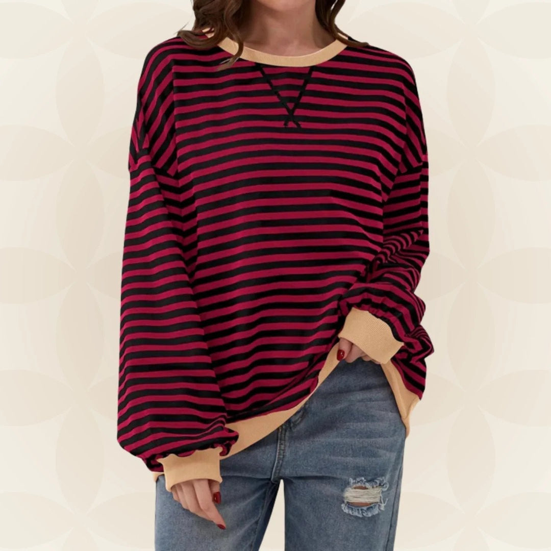 Women's oversized knit sweater for fall, with a loose, casual fit for everyday wear