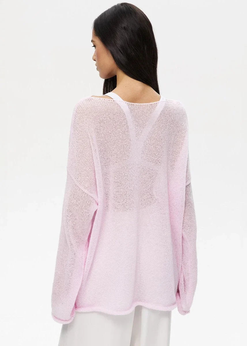 Pull femme en maille légère et ajourée, coupe décontractée et respirante pour l’automne