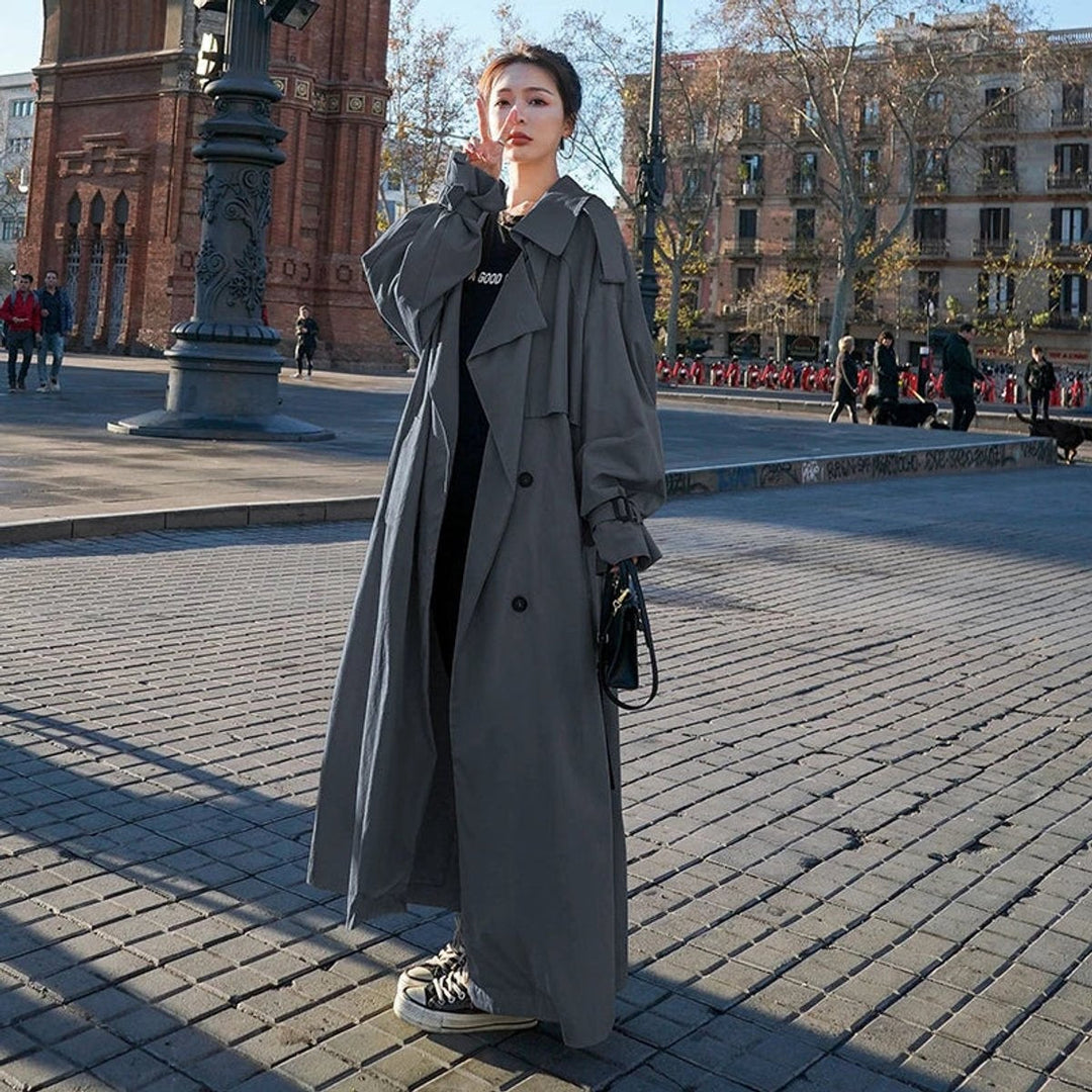 Women's long double-breasted cotton trench coat with belt for autumn