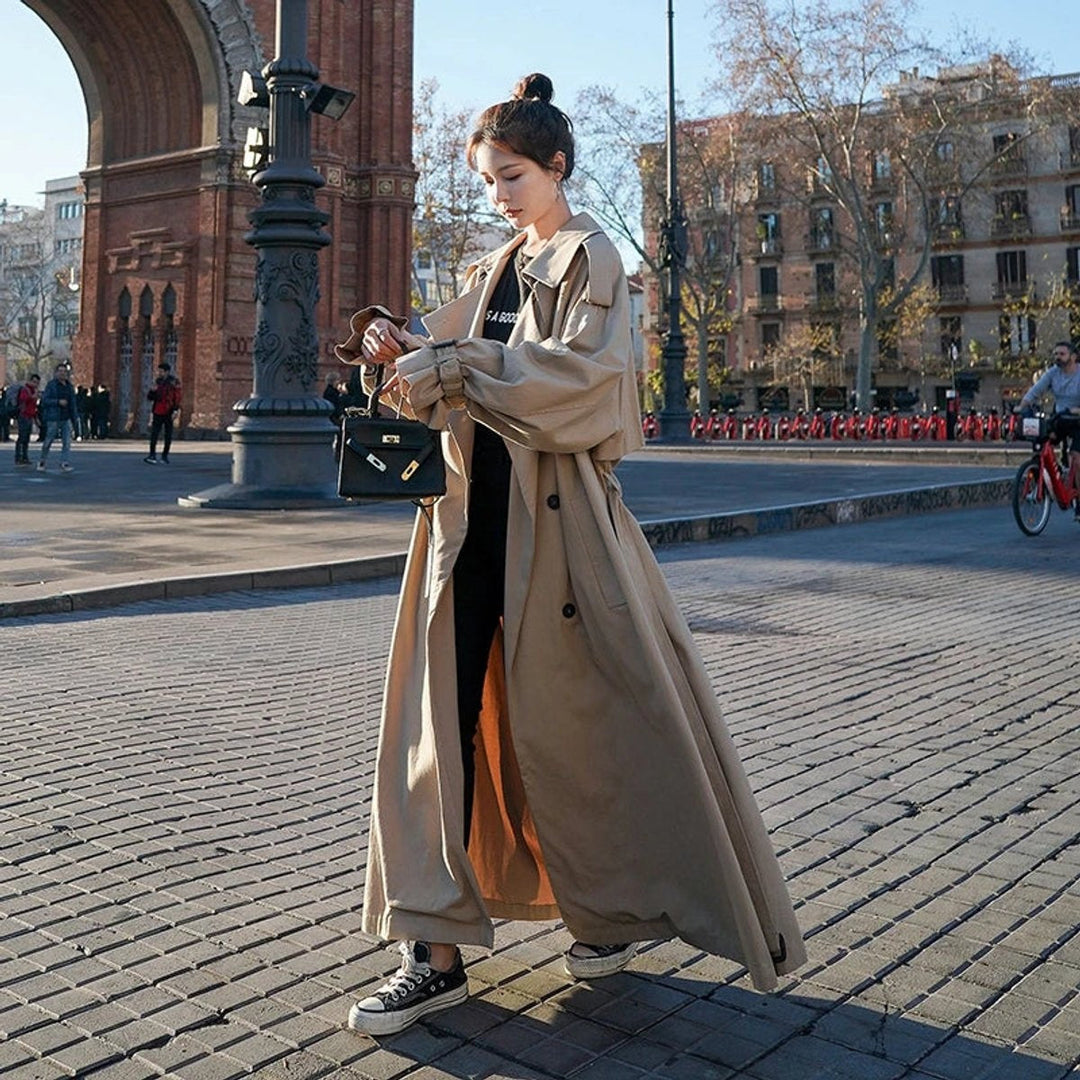 Women's long double-breasted cotton trench coat with belt for autumn