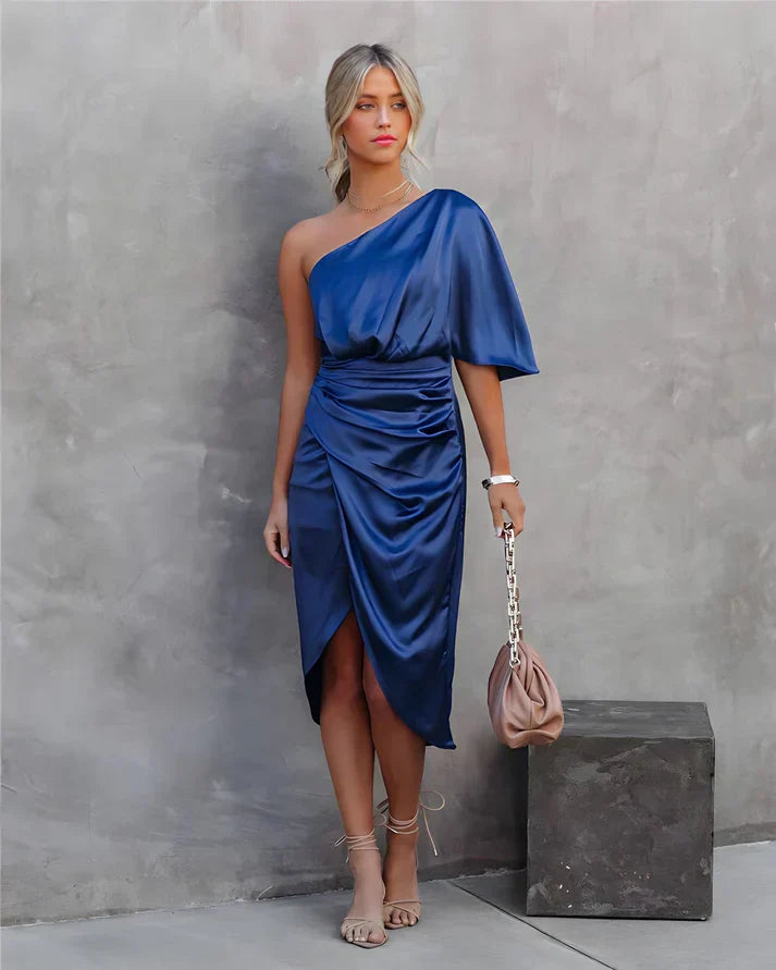 https://cdn.shopify.com/s/files/1/0998/9200/3147/files/silk-evening-dress-seraphina-blue-xs-state_of_style-3.webp?v=1766785278
