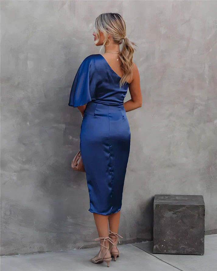 https://cdn.shopify.com/s/files/1/0998/9200/3147/files/silk-evening-dress-seraphina-blue-xs-state_of_style-5.webp?v=1766785278