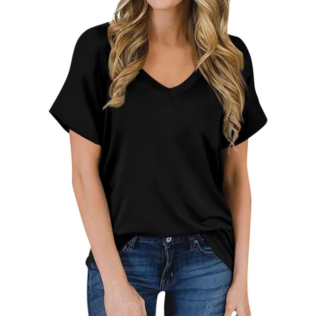 https://cdn.shopify.com/s/files/1/0998/9200/3147/files/simple-v-neck-t-shirt-luna-black-s-state_of_style.webp?v=1766663465
