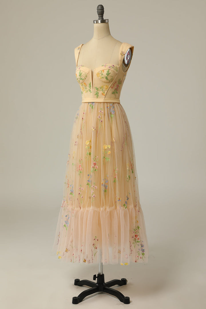 https://cdn.shopify.com/s/files/1/0998/9200/3147/files/stylish-long-a-line-ball-gown-with-embroidery-anna-green-s-state_of_style-6.jpg?v=1766785279