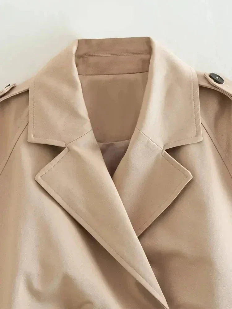 Manteau court pour femme style trench à manches longues élégant pour l’automne