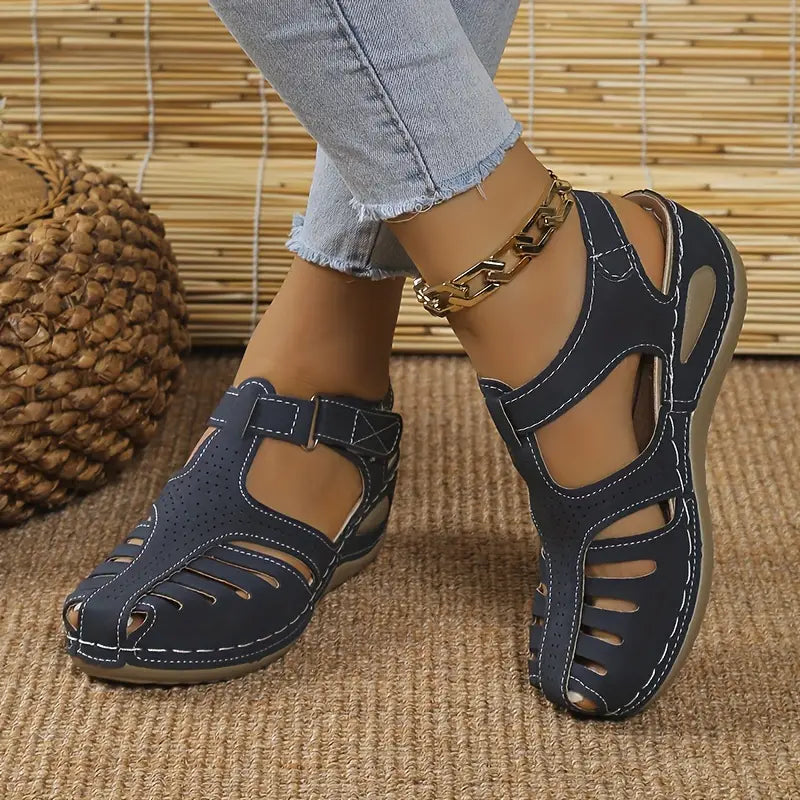 https://cdn.shopify.com/s/files/1/0998/9200/3147/files/trendy-womens-comfort-sandals-with-orthopedic-support-mirella-blue-3-state_of_style-2.webp?v=1766840317