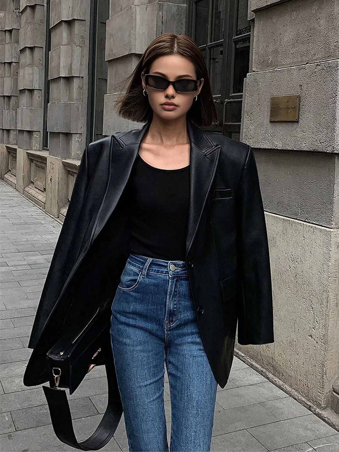 Blazer oversize pour femme en cuir synthétique avec col