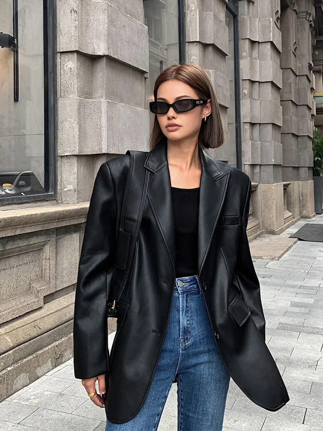 Blazer oversize pour femme en cuir synthétique avec col