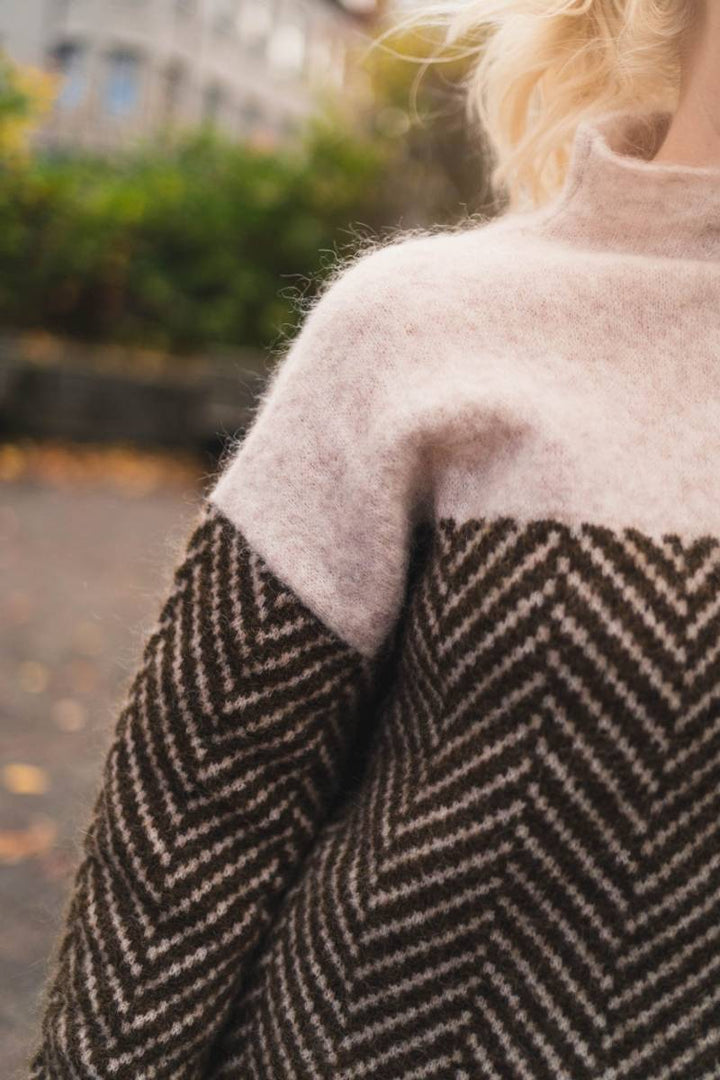 Pull homme en laine mérinos à col montant en maille élégante pour l’automne et l’hiver