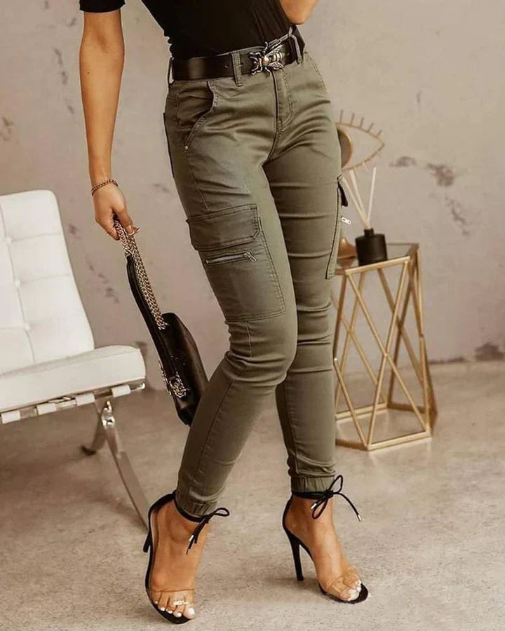 https://cdn.shopify.com/s/files/1/0998/9200/3147/files/womens-cargo-jeans-livia-green-xs-state_of_style-2.webp?v=1766665911