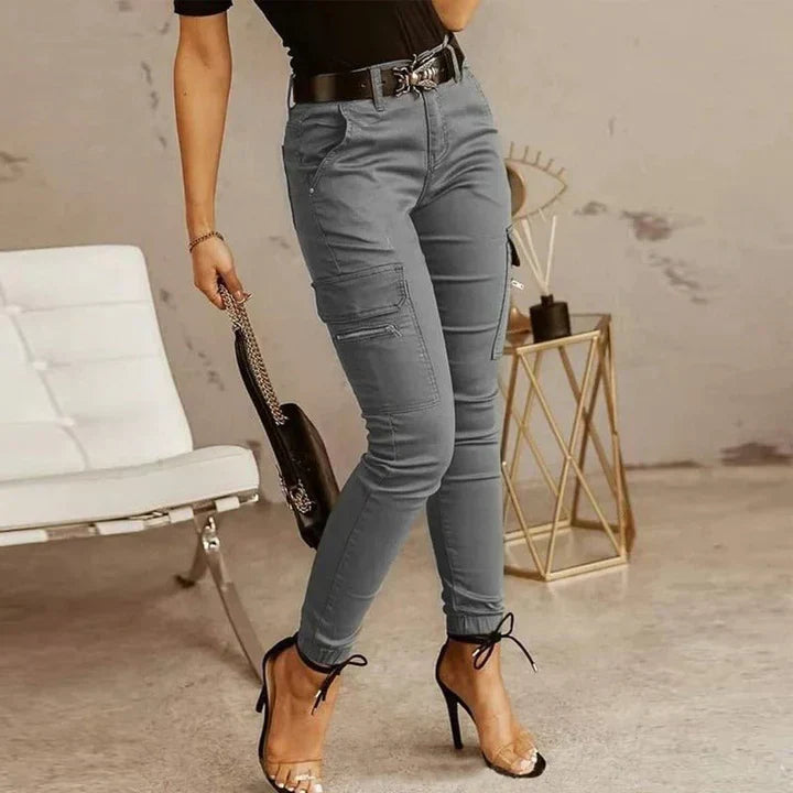 https://cdn.shopify.com/s/files/1/0998/9200/3147/files/womens-cargo-jeans-livia-grey-xs-state_of_style.webp?v=1766665911